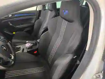 Renault Mégane Sport Tourer 2019 - 16000 EUR, 95000 km - foto 4 de 6