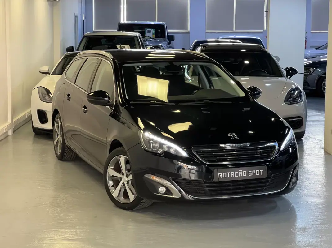 Peugeot 308 SW 2016 - 10990 EUR, 160000 km - 160000km - foto 2 de 42