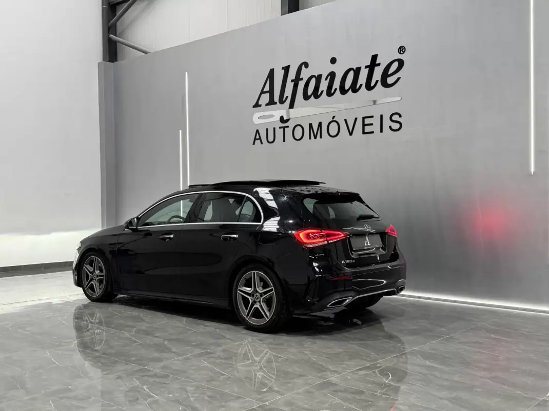 Mercedes-Benz A 180 2018 - 21990 EUR, 191000 km - AUTO.MOTO.pt - 191000km - foto 5 de 26