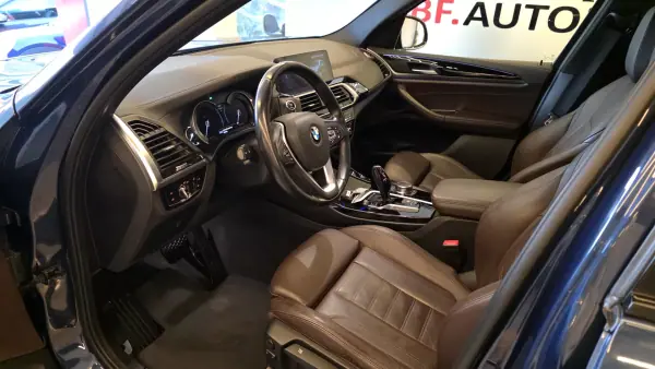 BMW X3 2018 - 26900 EUR, 209342 km - AUTO.MOTO.pt - 209342km - foto 6 de 65