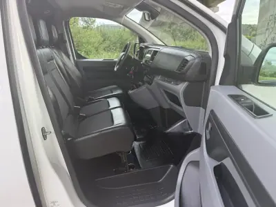 Toyota 2019 - 16190 EUR, 109000 km - AUTO.MOTO.pt - 109000km - foto 25 de 31