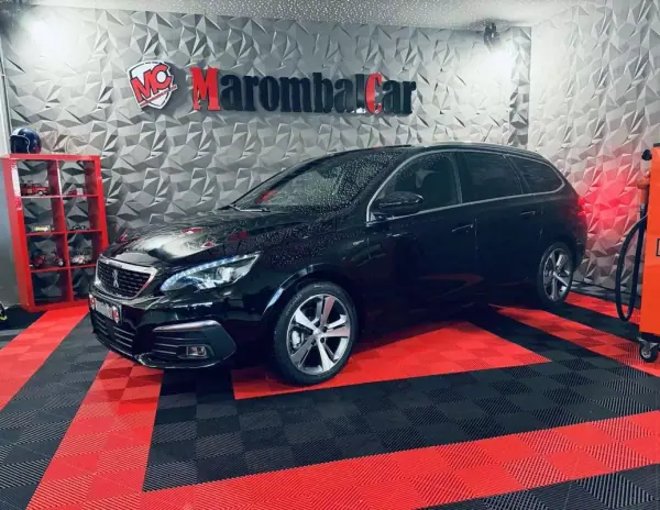 Peugeot 308 2020 - 23990 EUR, 32813 km - AUTO.MOTO.pt - 32813km - foto 12 de 45