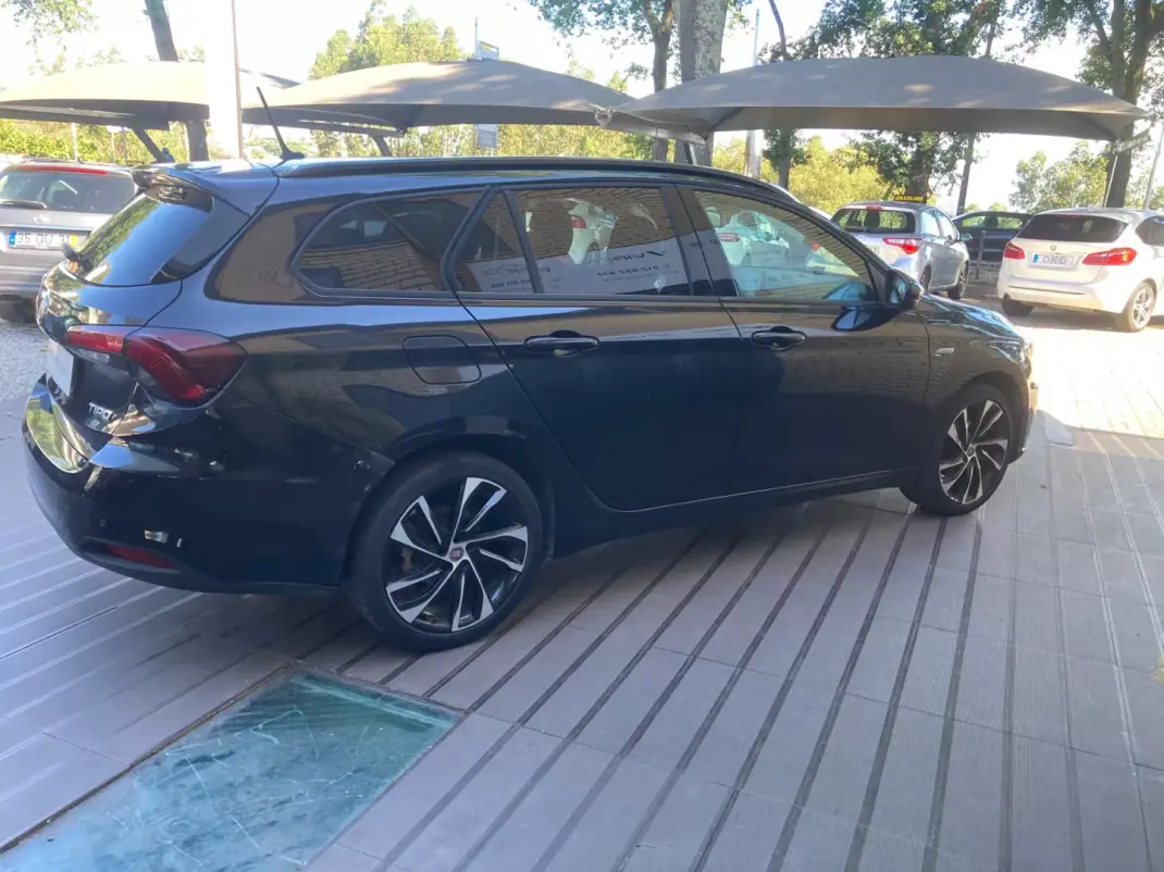 Fiat Tipo 2018 - 11980 EUR, 117950 km - 117950km - foto 5 de 17