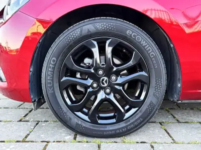 Mazda 2 2019 - 13900 EUR, 81000 km - AUTO.MOTO.pt - 81000km - foto 9 de 35