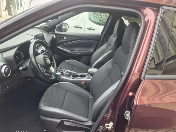 Nissan Juke 2024 - 20750 EUR, 47982 km - AUTO.MOTO.pt - 47982km - foto 10 de 23