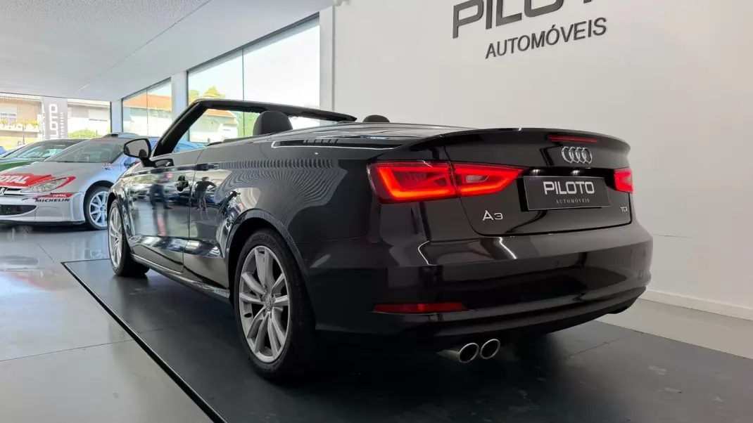 Audi A3 Cabrio 2014 - 17990 EUR, 173045 km - 173045km - foto 8 de 28