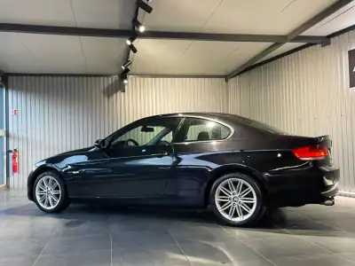 BMW 320 2007 - 13500 EUR, 221000 km - AUTO.MOTO.pt - 221000km - foto 8 de 33