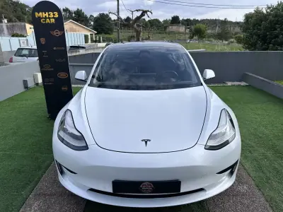 Tesla Model 3 2019 - 15500 EUR, 333000 km - AUTO.MOTO.pt - 333000km - foto 5 de 62