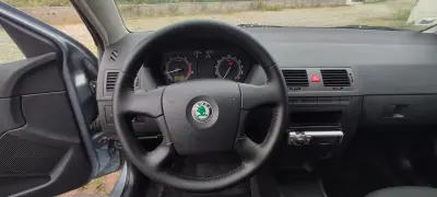 Skoda Fabia 2005 — photo 4 of 7