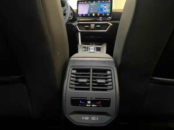 Cupra Formentor 2022 - 29990 EUR, 48000 km - AUTO.MOTO.pt - 48000km - foto 39 de 52