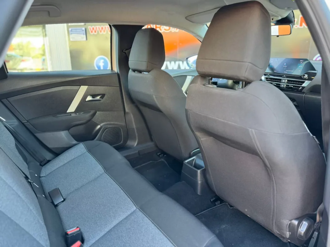 Citroën C4 2021 - 17900 EUR, 163451 km - AUTO.MOTO.pt - 163451km - foto 15 de 16