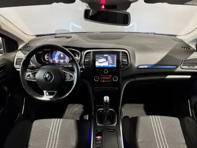 Renault Mégane Sport Tourer 2017 - 13900 EUR, 196500 km - 196500km - foto 13 de 51