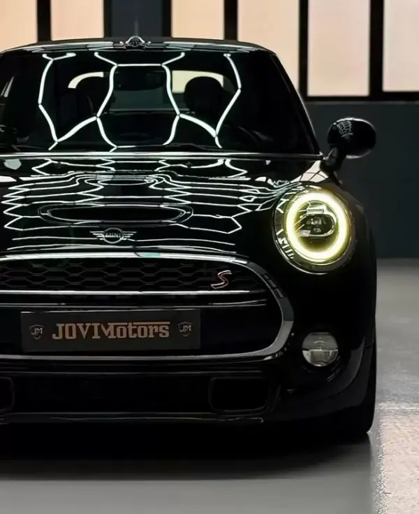 MINI 2018 - 23999 EUR, 154815 km - AUTO.MOTO.pt - 154815km - foto 12 de 35