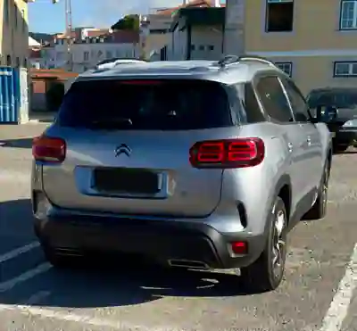 Citroën C5 Aircross 2020 - 19400 EUR, 163100 km - AUTO.MOTO.pt - 163100km - foto 4 de 7