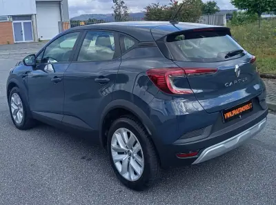 Renault Captur 2022 - 13990 EUR, 134500 km - AUTO.MOTO.pt - 134500km - foto 5 de 16