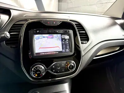 Renault Captur 2014 - 12990 EUR, 187722 km - AUTO.MOTO.pt - 187722km - foto 13 de 23