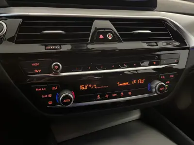 BMW 520 2022 - 29450 EUR, 199000 km - 199000km - foto 36 de 50