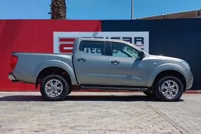 Nissan Navara 2021 - 34500 EUR, 93942 km - AUTO.MOTO.pt - 93942km - foto 8 de 23