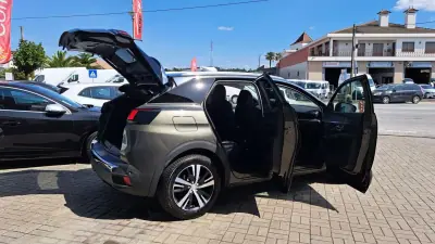 Peugeot 3008 2018 - 19900 EUR, 156128 km - 156128km - foto 7 de 49