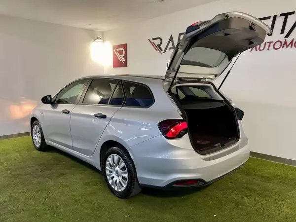 Fiat Tipo Station Wagon 2022 - 12750 EUR, 71000 km - AUTO.MOTO.pt - 71000km - foto 28 de 28