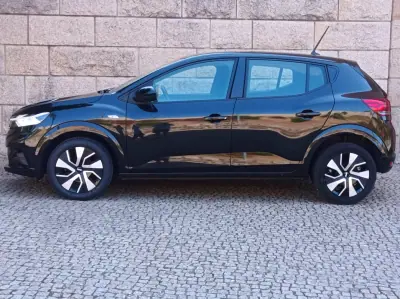 Dacia Sandero 2025 - 15990 EUR, 24500 km - AUTO.MOTO.pt - 24500km - foto 5 de 17