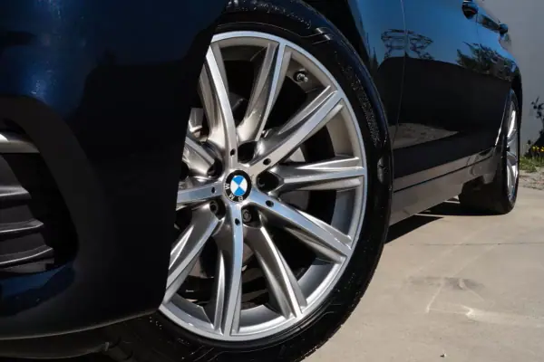 BMW 520 2017 - 24999 EUR, 188000 km - AUTO.MOTO.pt - 188000km - foto 4 de 26