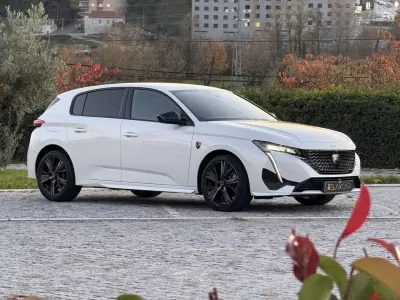 Peugeot 308 2021 - 25000 EUR, 58000 km - AUTO.MOTO.pt - 58000km - foto 6 de 38