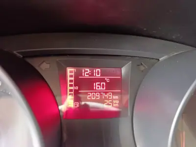 SEAT Ibiza ST 2011 - 4000 EUR, 209000 km - AUTO.MOTO.pt - 209000km - foto 9 de 12