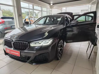 BMW 530e 2022 - 33750 EUR, 158500 km - AUTO.MOTO.pt - 158500km - foto 21 de 36
