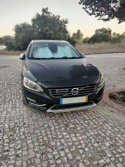 Volvo V60 2013 — foto 5 de 13