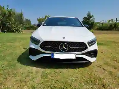 Mercedes-Benz A 200 2023