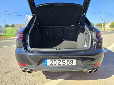 Porsche Macan 2015 - 43950 EUR, 132922 km - AUTO.MOTO.pt - 132922km - foto 10 de 10