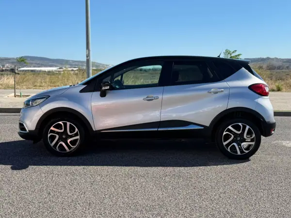 Renault Captur TCe 120 EDC Dynamique 2016 Gasolina