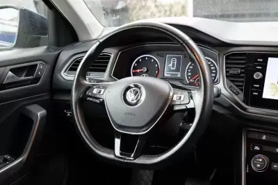 Volkswagen T-Roc 2019 - 21900 EUR, 135000 km - AUTO.MOTO.pt - 135000km - foto 31 de 48