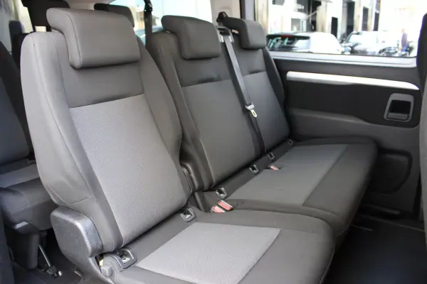 Toyota Proace Verso 2022 - 22400 EUR, 240926 km - AUTO.MOTO.pt - 240926km - foto 6 de 19