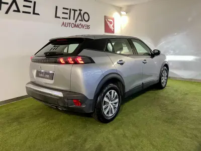 Peugeot 2008 2021 - 15250 EUR, 48000 km - AUTO.MOTO.pt - 48000km - foto 7 de 31