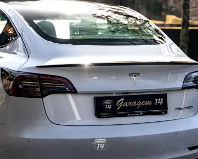 Tesla Model 3 2022 - 32990 EUR, 121900 km - AUTO.MOTO.pt - 121900km - foto 33 de 36