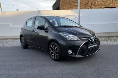 Toyota Yaris 2014 - 153936km