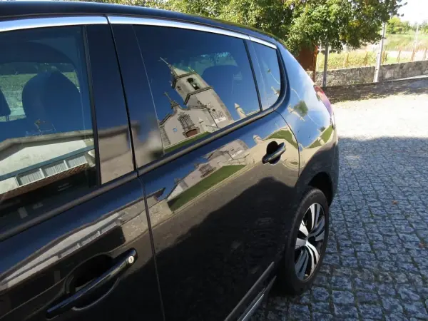 Peugeot 3008 2016 - 13990 EUR, 143000 km - AUTO.MOTO.pt - 143000km - foto 45 de 53