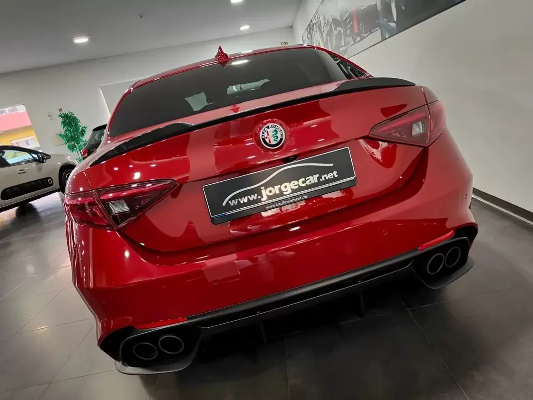 Alfa Romeo Giulia 2018 - 62500 EUR, 53000 km - 53000km - foto 30 de 60