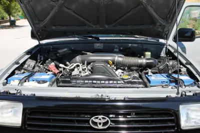 Toyota 4-Runner 1995 - 48000 EUR, 336000 km - AUTO.MOTO.pt - 336000km - foto 34 de 40