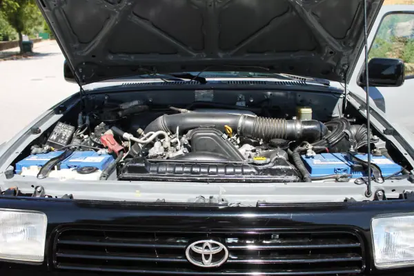 Toyota 4-Runner 1995 - 48000 EUR, 336000 km - AUTO.MOTO.pt - 336000km - foto 34 de 40