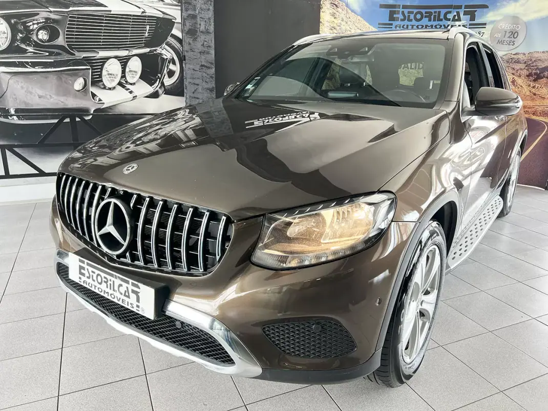 Mercedes-Benz GLC 220 2017 - 36800 EUR, 155000 km - AUTO.MOTO.pt - 155000km - foto 1 de 25