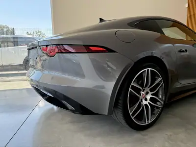 Jaguar F-Type 2018 - 46000 EUR, 64300 km - AUTO.MOTO.pt - 64300km - foto 79 de 135