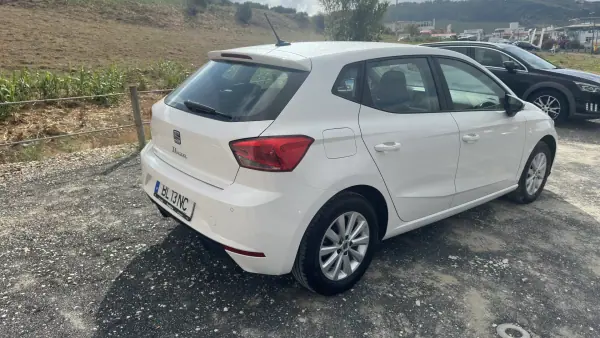 SEAT Ibiza 2024 - 15490 EUR, 38000 km - AUTO.MOTO.pt - 38000km - foto 5 de 23