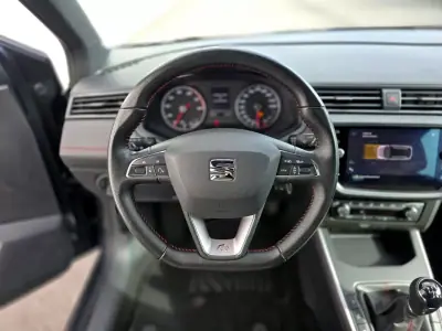 SEAT Arona 2020 - 14500 EUR, 61900 km - AUTO.MOTO.pt - 61900km - foto 18 de 42