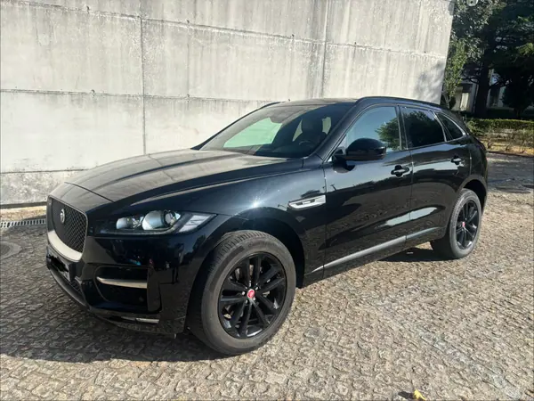 Jaguar F-Pace 2019 - 22900 EUR, 98500 km - 98500km - foto 2 de 13