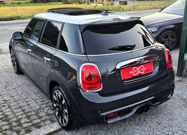 MINI Cooper 2015 - 21500 EUR, 94000 km - AUTO.MOTO.pt - 94000km - foto 27 de 34