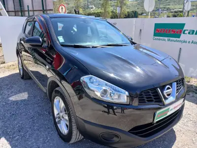 Nissan Qashqai 2011 - 8950 EUR, 149043 km - AUTO.MOTO.pt - 149043km - foto 4 de 26