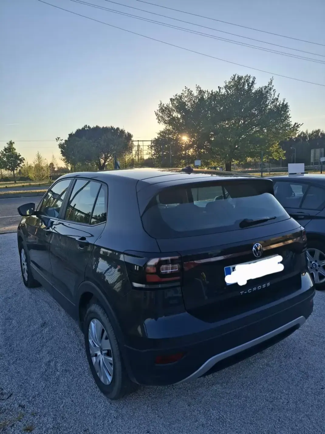 Volkswagen T-Cross 2021 - 185 EUR, 39123 km - AUTO.MOTO.pt - 39123km - foto 12 de 23